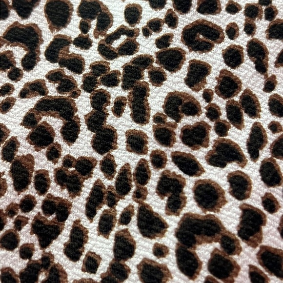 Privé Split Hem Leopard Mini Skirt - Picture 5 of 5